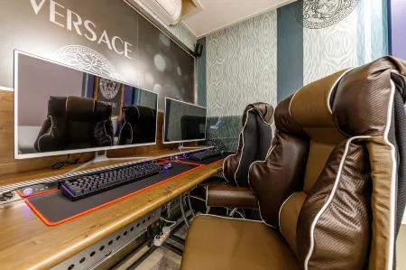 Andong Star Self Check-in Motel Отели рядом с достопримечательностью «Dosanseowon Confucian School»