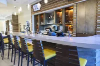 EVEN Hotel MIAMI - AIRPORT by IHG - bar