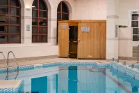 Crowne Plaza SOLIHULL by IHG - piscina