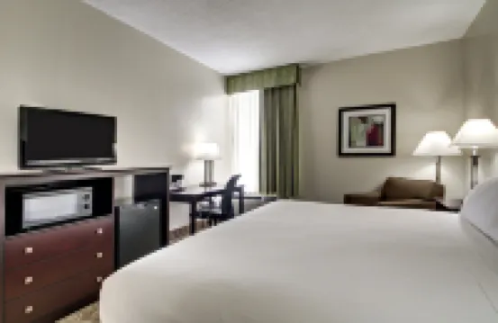 Holiday Inn Express MARSHFIELD (SPRINGFIELD AREA) by IHG
