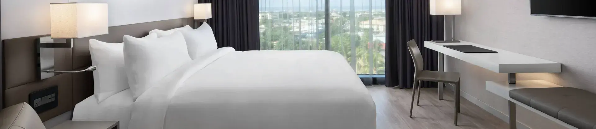 Four-Star Hotels