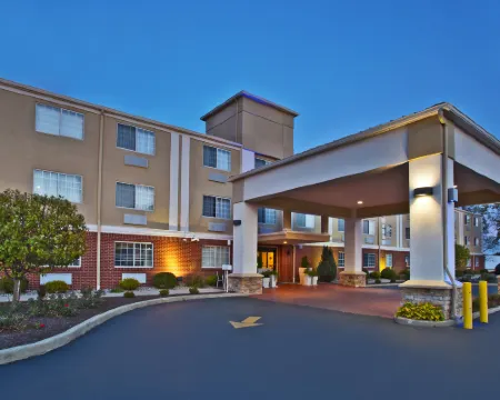 Holiday Inn Express & Suites WABASH by IHG Hotels in Wabash