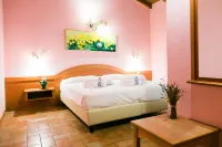 Fondo Brugarolo B&B Hotels in Bottanuco