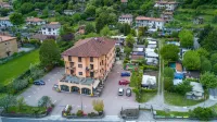 Hotel Sole Hotels in Dongo