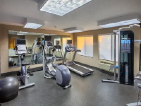 ホリデイ イン エクスプレス & スイーツ ローリー ノース - ウェイク フォレスト by IHG ローリーのホテル