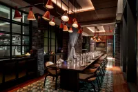 The Ray Hotel Delray Beach, Curio Collection by Hilton Hoteles en Delray Beach