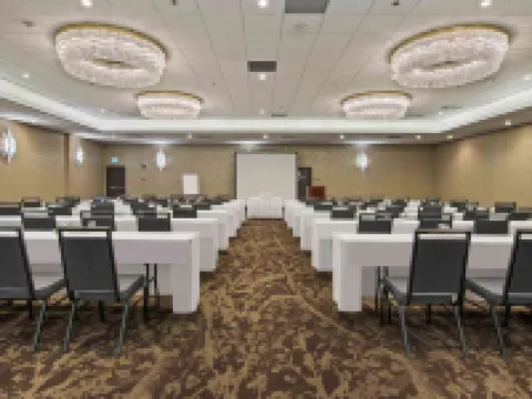 Best Western Premier Calgary Plaza Hotel & Conference Centre Hotels in Calgary