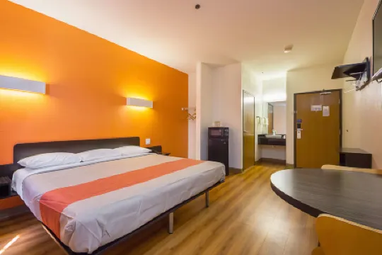 Motel 6 Irving, TX - Irving DFW Airport South