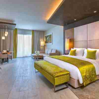 Mövenpick Hotel du Lac Tunis Rooms