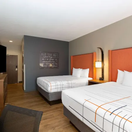 La Quinta by Wyndham Altoona des Moines