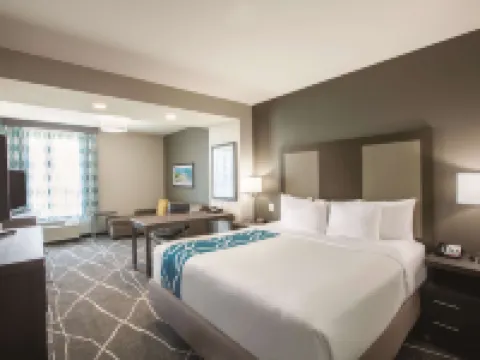 La Quinta Inn & Suites by Wyndham Tulsa Broken Arrow Hoteles en Broken Arrow