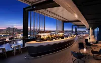 Hyatt Regency Sydney - 5-Star