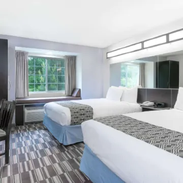 Microtel Inn & Suites by Wyndham Hoover/Birmingham Hotels near Riverchase Galleria