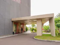 Swiss-Belexpress Cilegon Hotels in Jombang
