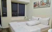 Cozy Room Pesona Mares Lima Hotel di Pancoran MAS