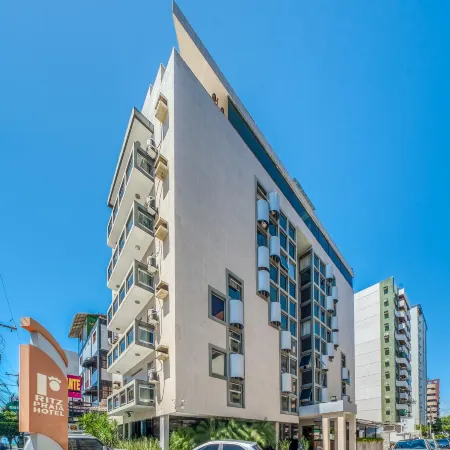 Ritz Praia Hotel