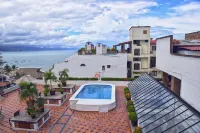 Hotel Eloisa - Rooftop Pools