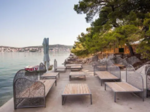 Hotel Borovnik Hoteles en Tisno