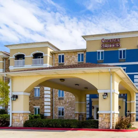 Comfort Suites Central