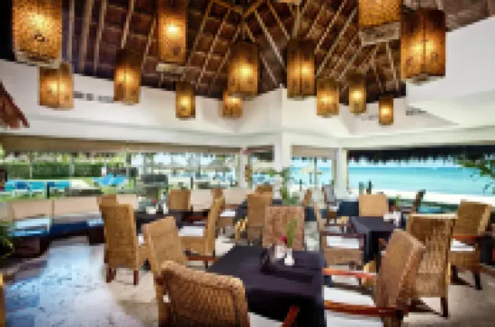 アレグロ コスメル オール インクルーシブ