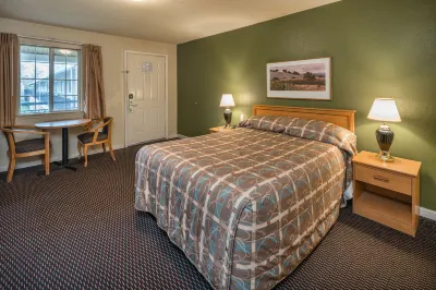Rose Garden Inn - San Jose Airport Hotels near Rosicrucian Egyptian Museum