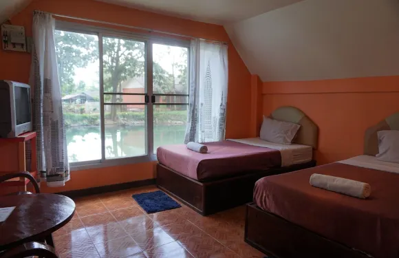 夫洛姆普拉桑度假村