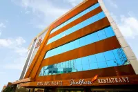 Hotel Moti Palace Hotels in Agra