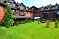Hotel Żubrówka Spa & Wellness - gimnasio