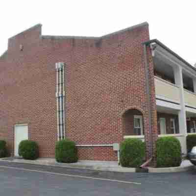 Aderi Hotel Near Bucknell University Hotel Exterior