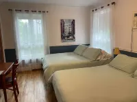 Auberge les Deux Tours Hotels in Jonquière