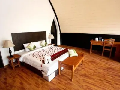 The Cove Phi Phi Hotels in Rantee Bay