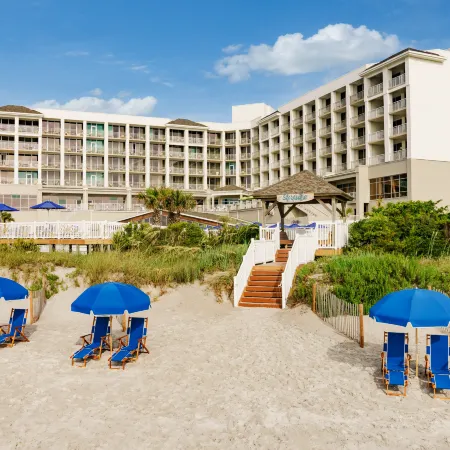 Holiday Inn Resort LUMINA ON WRIGHTSVILLE BEACH by IHG