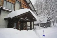 White Tree Lodge Madarao Tangram - 3-Star