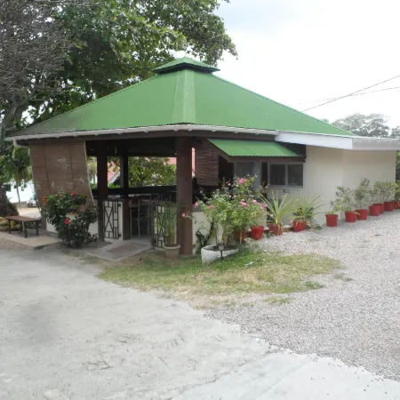 Anse Norwa Self Catering