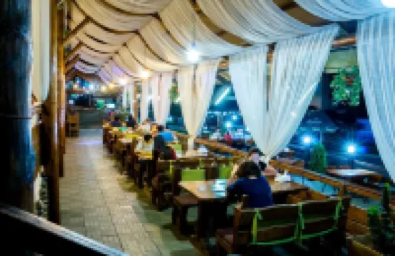 ซาร์ไรชุค โฮเทล