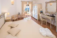 Colonna Grand Hotel Capo Testa, a Colonna Luxury Beach Hotel, Santa Teresa Sardegna Hotels in Santa Teresa Gallura