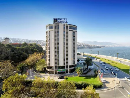 Best Western Plus Hotel Konak Отели рядом с достопримечательностью «Kemeralti Market»