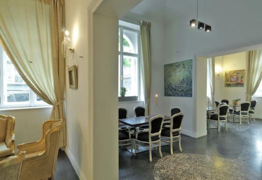 에센지오 호텔 외관