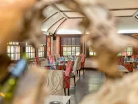 La Commanderie de Champarey Hotels in L'Isle-d'Abeau