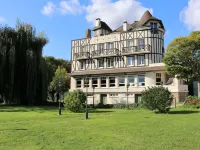 Hostellerie Saint Pierre Hotels in Louviers