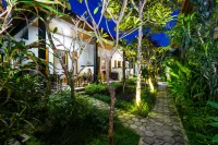 Nusa Bagus Homestay Lembongan Hotel in zona Selambung Beach