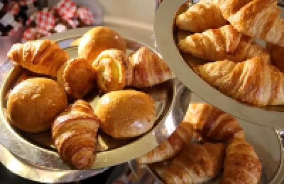 เมอร์เคียว ปารีส โอเปร่า ลูฟวร์