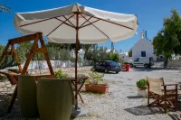 Leonardos Apartments Hotels in Molos Parou