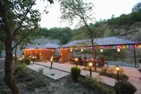 Maajid Quba Hotel&Restaurant Sanatorium Hôtels à : Guba