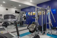 Comfort Inn & Suites - Gym