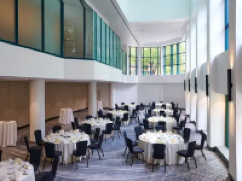 Falls Church Marriott Fairview Park Hotels in Mason