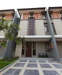 D Laris BSD Hotel dekat ICE BSD Hall 5 (Gate)