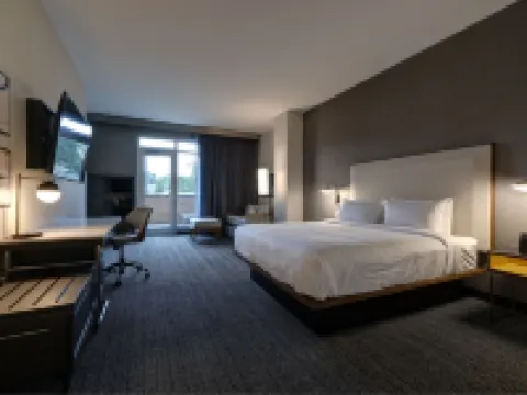 Courtyard Iowa City University Heights Hotels in Johnson County