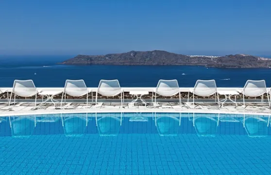 西諾納斯費樂泰拉酒店