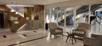 Papilukas Room Grand Kamala Lagoon - Studio East فنادق في South Bekasi